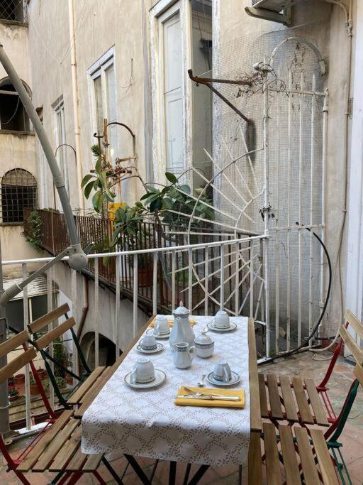 Appartement Casa Di Bianca à Naples Extérieur photo